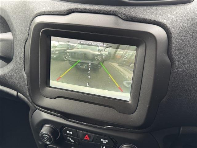 ジープ レネゲード ロンジチュード R2年 (東北) 99