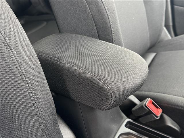 ジープ レネゲード ロンジチュード R2年 (東北) 99