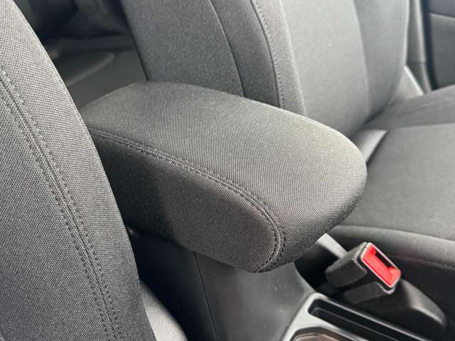 ジープ レネゲード ロンジチュード R2年 (東北) 99