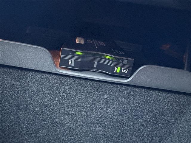 ジープ グランドチェロキー リミテッド ４ＷＤ R2年 (東北) 99