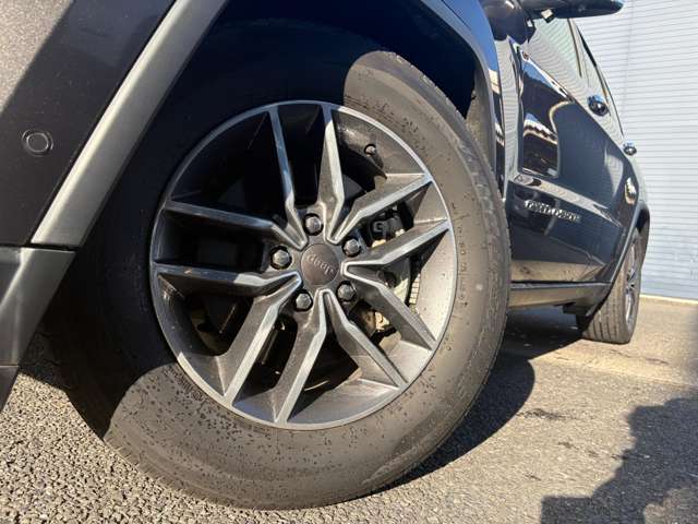 ジープ グランドチェロキー リミテッド ４ＷＤ R2年 (東北) 99