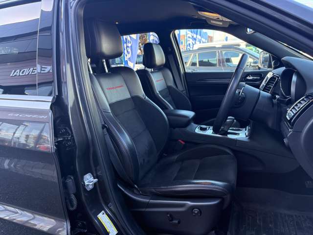 ジープ グランドチェロキー トレイルホーク ４ＷＤ R1年 (東北) 99