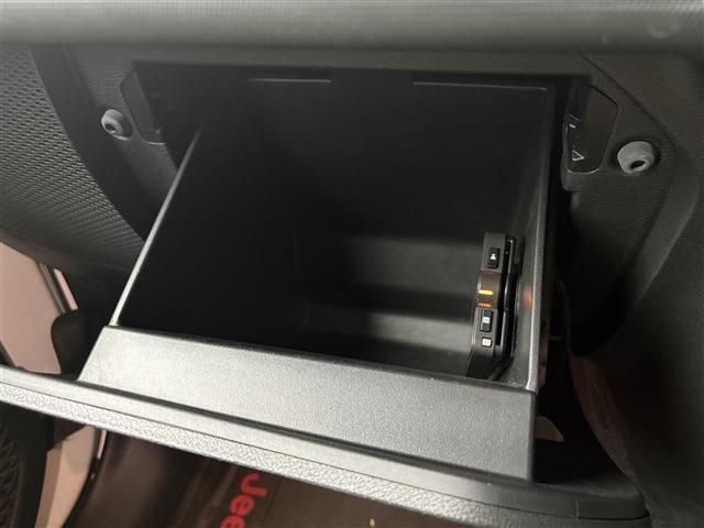 ジープ ラングラー　アンリミテッド アンリミテッド スポーツ アルティチュード ４ＷＤ R3年 (東北) 99