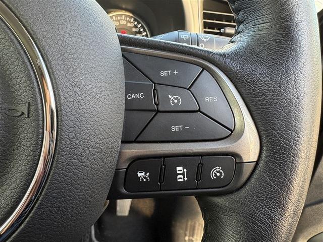 ジープ レネゲード リミテッド R3年 (東北) 99