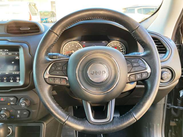 ジープ レネゲード リミテッド R2年 (東北) 99