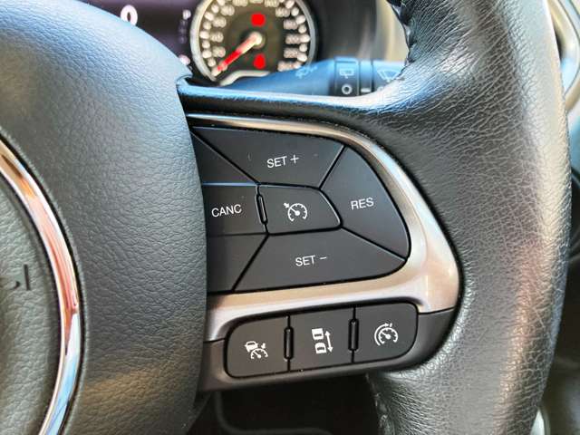 ジープ レネゲード リミテッド R2年 (東北) 99