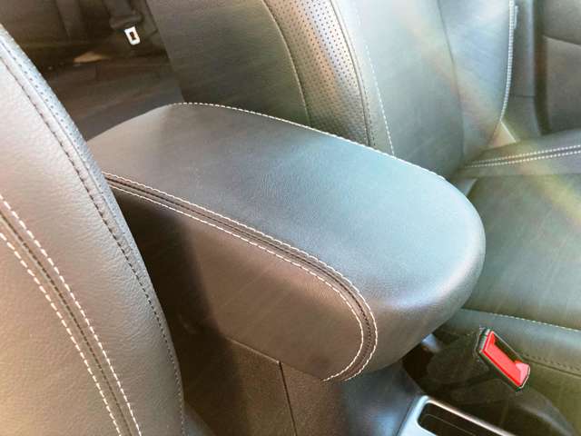 ジープ レネゲード リミテッド R2年 (東北) 99