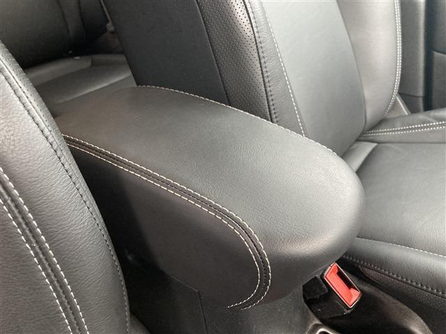 ジープ レネゲード リミテッド R2年 (東北) 99