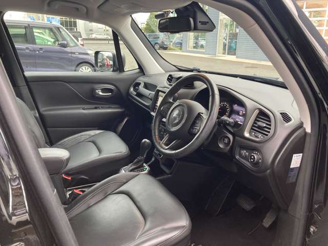 ジープ レネゲード リミテッド R2年 (東北) 99