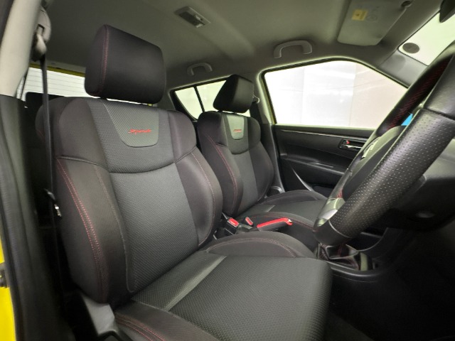 スズキ スイフト １．６ スポーツ H28年 (東海) 99