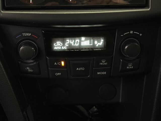 スズキ スイフト １．６ スポーツ H28年 (東海) 99