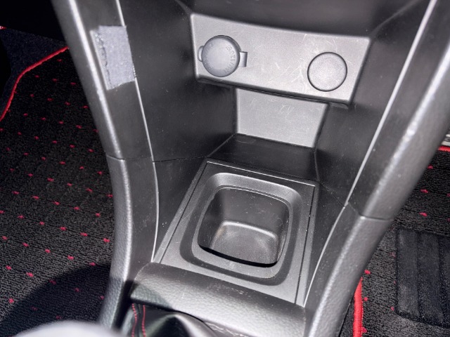 スズキ スイフト １．６ スポーツ H28年 (東海) 99