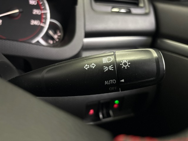 スズキ スイフト １．６ スポーツ H28年 (東海) 99