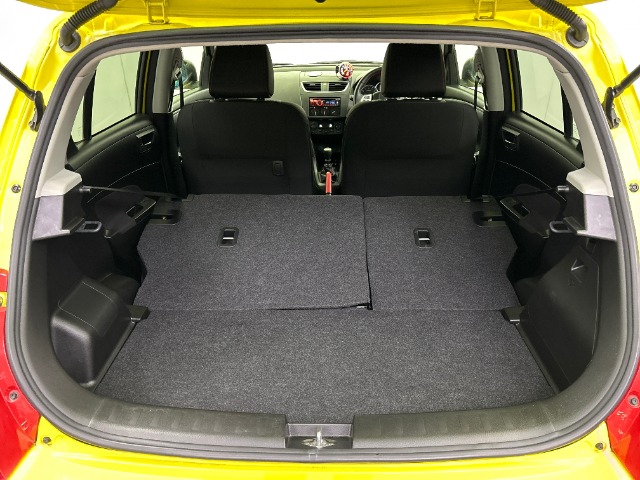 スズキ スイフト １．６ スポーツ H28年 (東海) 99