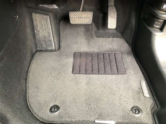 ホンダ ヴェゼル １．５ Ｘ H26年 (甲信越・北陸) 99