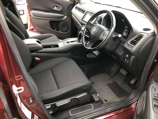 ホンダ ヴェゼル １．５ Ｘ H26年 (甲信越・北陸) 99