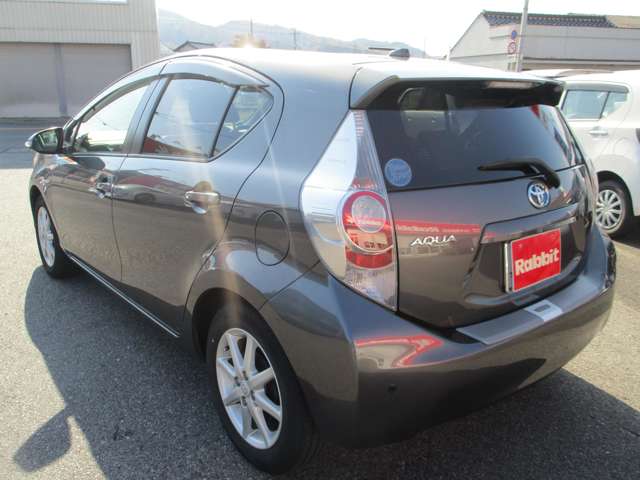 トヨタ アクア １．５ Ｇ H25年 (中国) 99
