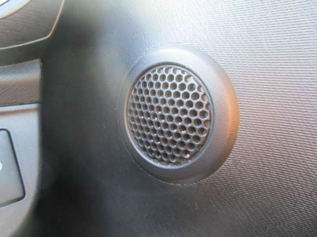 トヨタ アクア １．５ Ｇ H25年 (中国) 99