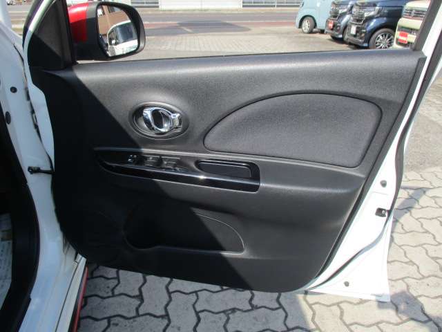 日産 マーチ １．５ ＮＩＳＭＯ Ｓ H27年 (中国) 99