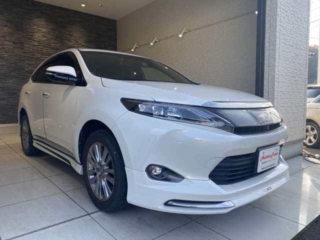 トヨタ ハリアー ２．０ プレミアム アドバンストパッケージ H28年 () 99