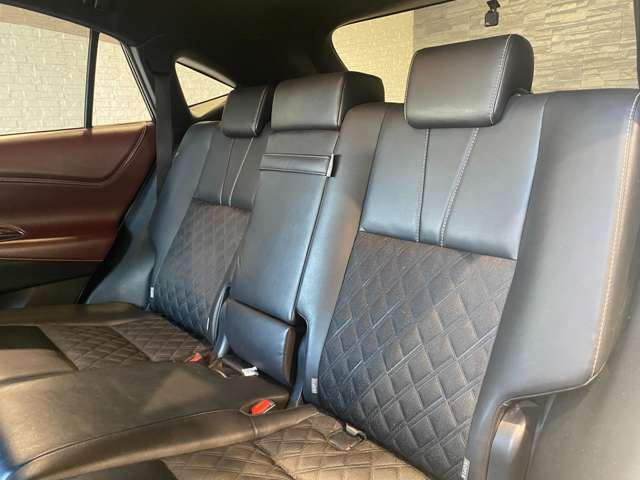 トヨタ ハリアー ２．０ プレミアム アドバンストパッケージ H28年 () 99