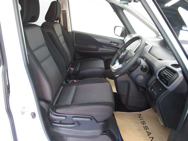 日産 セレナ １．２ Ｅ－ＰＯＷＥＲ ハイウェイスター Ｖ R3年 (九州・沖縄) 99