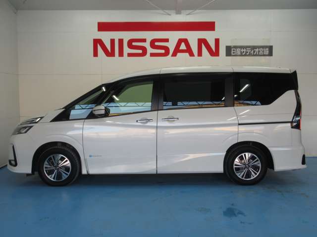 日産 セレナ １．２ Ｅ－ＰＯＷＥＲ ハイウェイスター Ｖ R3年 (九州・沖縄) 99