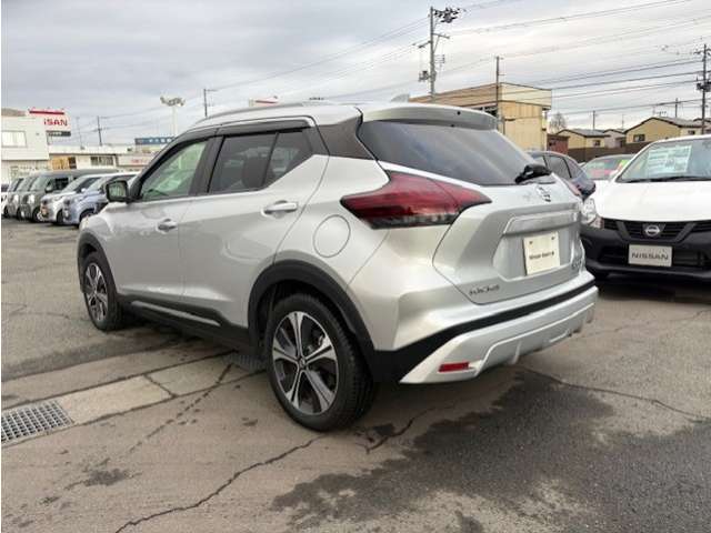 日産 キックス １．２ Ｘ ＦＯＵＲ （Ｅ－ＰＯＷＥＲ） ４ＷＤ R4年 (東北) 99