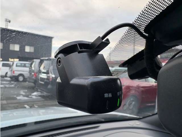 日産 キックス １．２ Ｘ ＦＯＵＲ （Ｅ－ＰＯＷＥＲ） ４ＷＤ R4年 (東北) 99