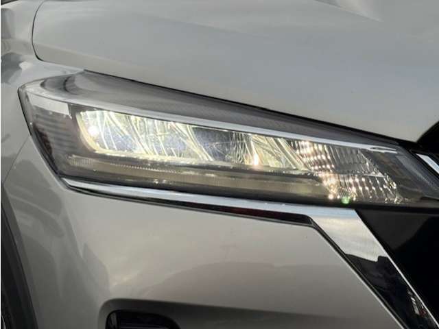 日産 キックス １．２ Ｘ ＦＯＵＲ （Ｅ－ＰＯＷＥＲ） ４ＷＤ R4年 (東北) 99