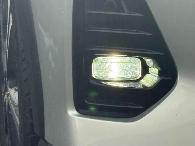 日産 キックス １．２ Ｘ ＦＯＵＲ （Ｅ－ＰＯＷＥＲ） ４ＷＤ R4年 (東北) 99