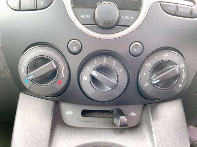 マツダ デミオ １．３ １３Ｃ H21年 (九州・沖縄) 99