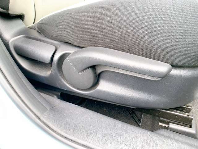 マツダ デミオ １．３ １３Ｃ H21年 (九州・沖縄) 99