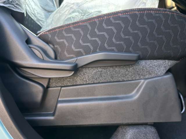 スズキ スペーシア ６６０ ギア ハイブリッド ＸＺ R6年 (九州・沖縄) 99