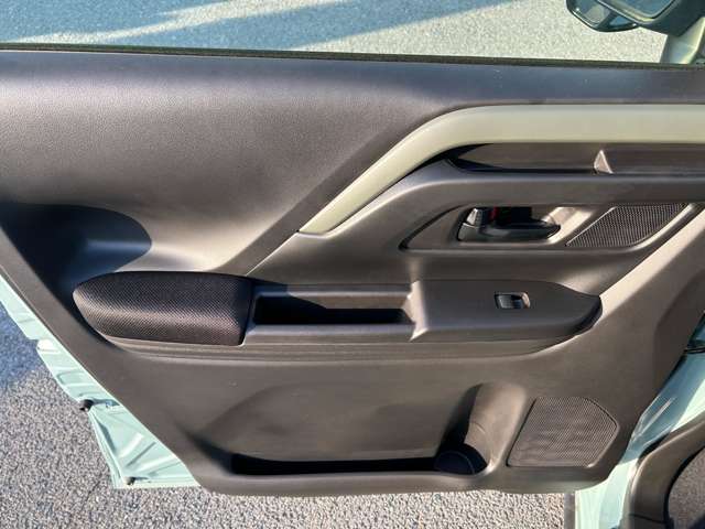 スズキ スペーシア ６６０ ギア ハイブリッド ＸＺ R6年 (九州・沖縄) 99