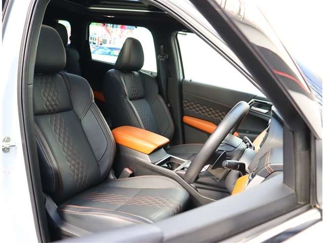 三菱 アウトランダーＰＨＥＶ ＰＨＥＶ ２．４ Ｐ ４ＷＤ R4年 (関東) 99