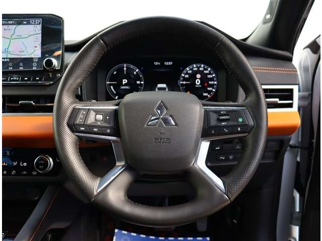 三菱 アウトランダーＰＨＥＶ ＰＨＥＶ ２．４ Ｐ ４ＷＤ R4年 (関東) 99