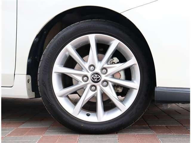 トヨタ プリウスΑ １．８ Ｇ ツーリングセレクション H30年 (関東) 99