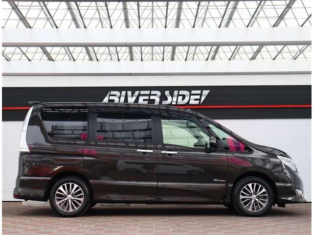 日産 セレナ ２．０ ハイウェイスター Ｇ Ｓ－ＨＹＢＲＩＤ アドバンストセーフティ パッケージ H26年 (関東) 99