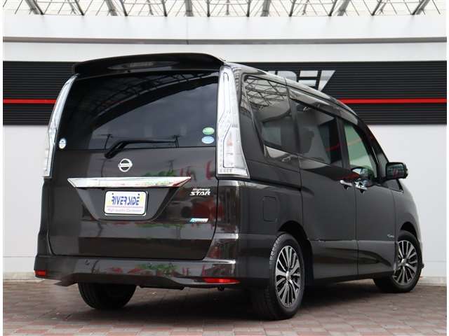 日産 セレナ ２．０ ハイウェイスター Ｇ Ｓ－ＨＹＢＲＩＤ アドバンストセーフティ パッケージ H26年 (関東) 99