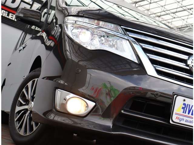 日産 セレナ ２．０ ハイウェイスター Ｇ Ｓ－ＨＹＢＲＩＤ アドバンストセーフティ パッケージ H26年 (関東) 99