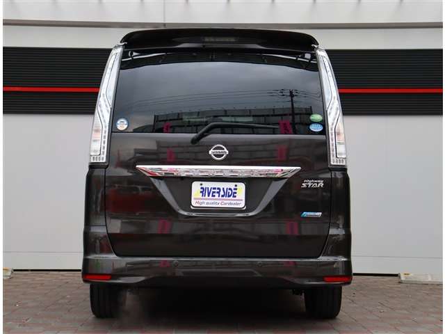日産 セレナ ２．０ ハイウェイスター Ｇ Ｓ－ＨＹＢＲＩＤ アドバンストセーフティ パッケージ H26年 (関東) 99