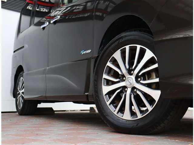 日産 セレナ ２．０ ハイウェイスター Ｇ Ｓ－ＨＹＢＲＩＤ アドバンストセーフティ パッケージ H26年 (関東) 99