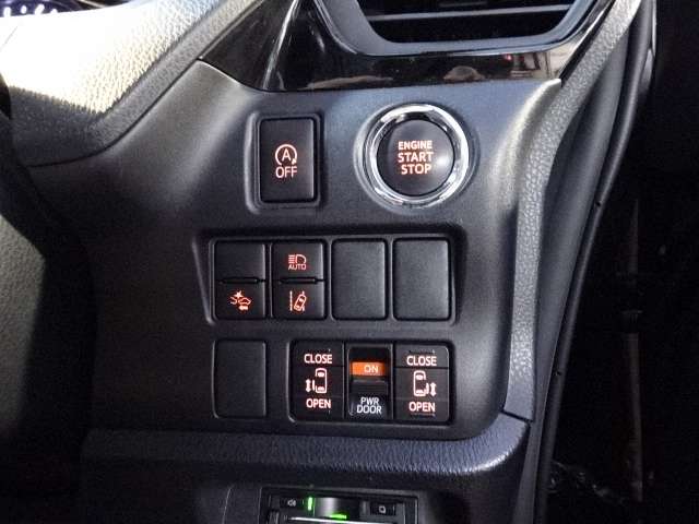 トヨタ ヴォクシー ２．０ ＺＳ 煌ＩＩ R1年 (関東) 99