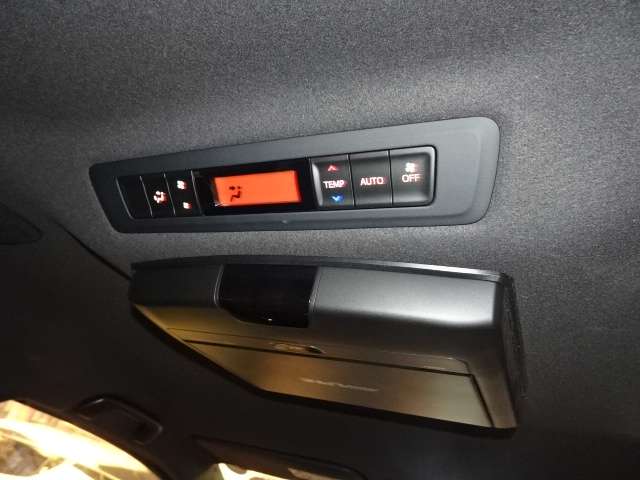 トヨタ ヴォクシー ２．０ ＺＳ 煌ＩＩ R1年 (関東) 99