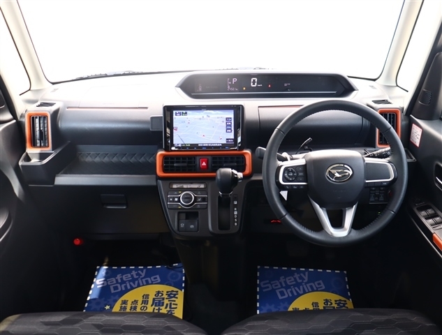 ダイハツ タント ６６０ ファンクロスターボ R4年 (関東) 99