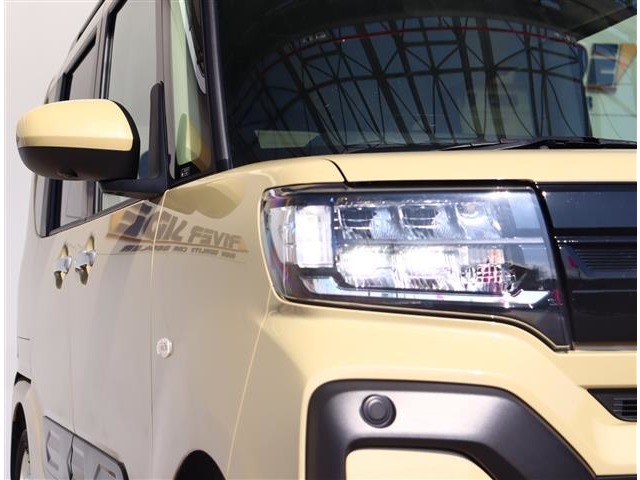 ダイハツ タント ６６０ ファンクロスターボ R4年 (関東) 99