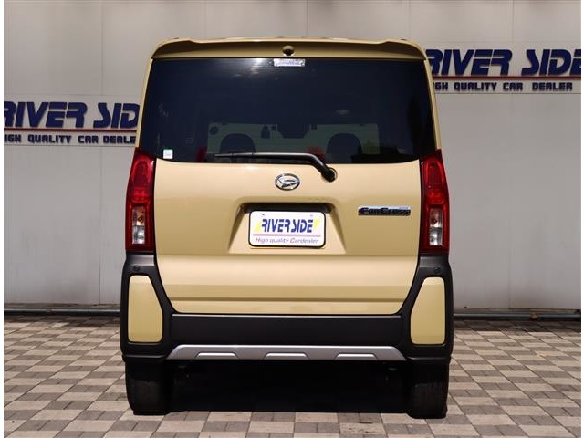 ダイハツ タント ６６０ ファンクロスターボ R4年 (関東) 99