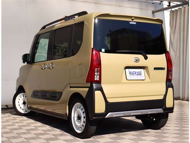 ダイハツ タント ６６０ ファンクロスターボ R4年 (関東) 99