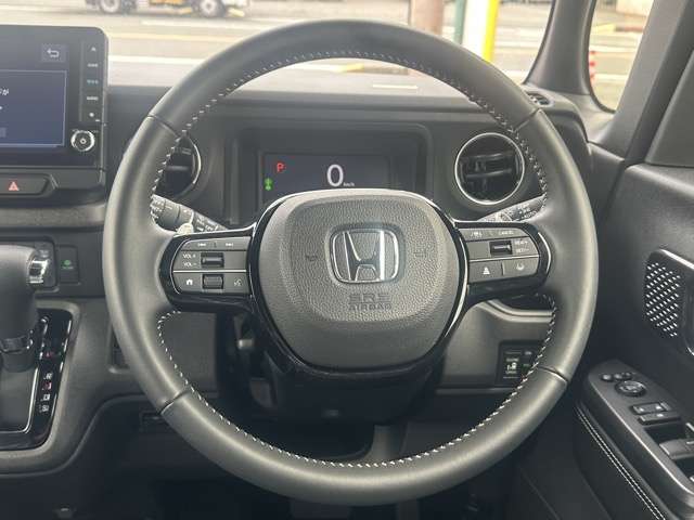 ホンダ Ｎ　ＢＯＸ カスタム ６６０ ターボ コーディネートスタイル ２トーン R6年 (東海) 99